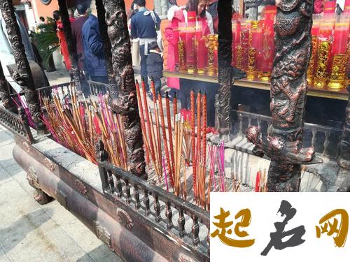 2019农历腊八节可以烧香祈福吗,去寺庙烧香拜佛有什么讲究？ 烧香拜佛什么时间去好