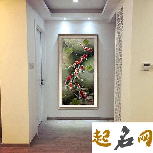 客厅挂画需要注意的风水禁忌 客厅玄关挂什么画好